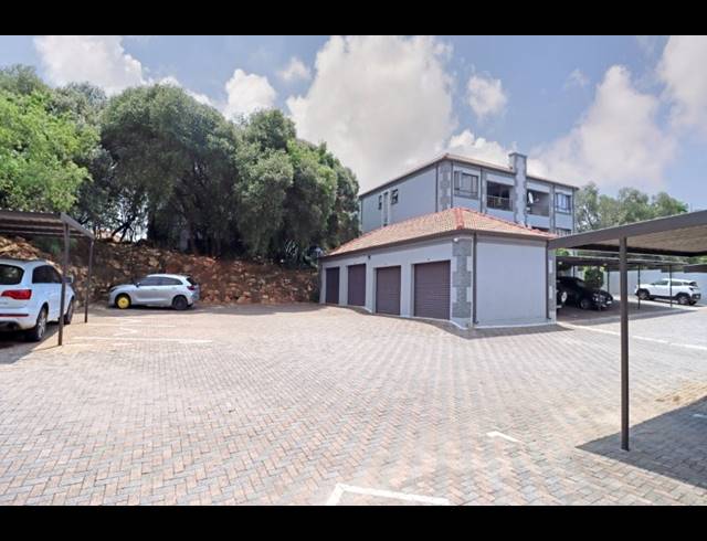 2 BEDROOM APARTMENT FOR SALE IN NORTHGATE